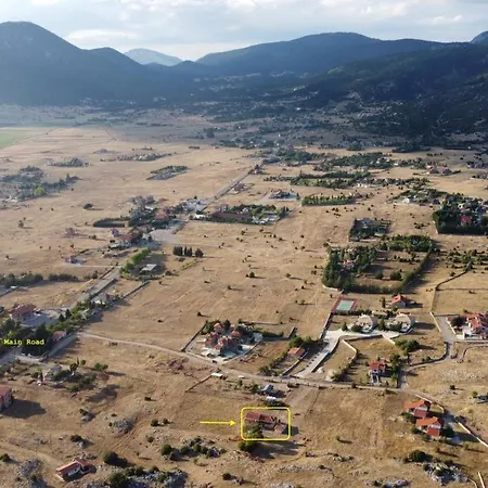 Σαλέ Renata 1 Livadi Arachovas Kalívia