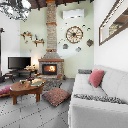 Renata 1 Livadi Arachovas *